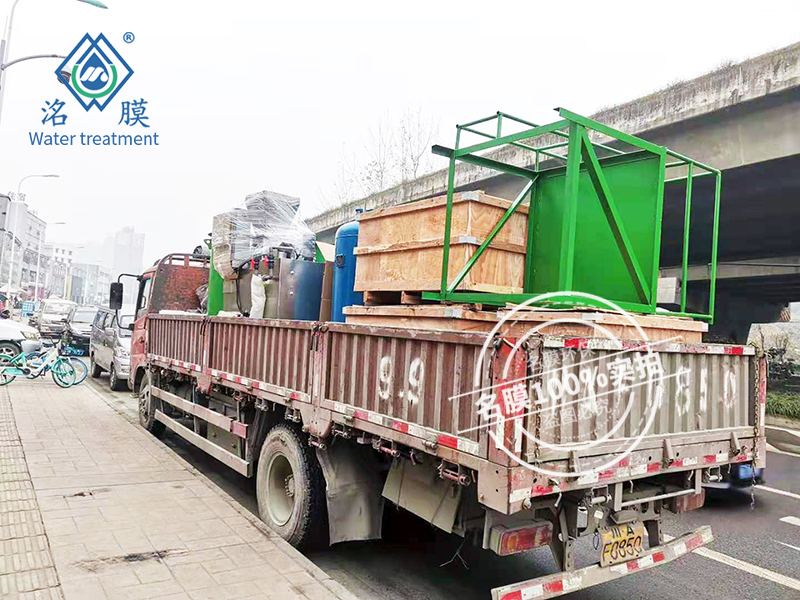 汶川綿虒污水處理設(shè)備發(fā)貨現(xiàn)場